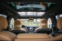 Volvo XC60 AWD Ultimate DARK Intelli PRO Xenium Fullopt 2 184kW thumbnail