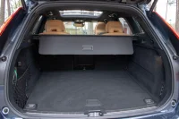 Volvo XC60 AWD Ultimate DARK Intelli PRO Xenium Fullopt 2 184kW thumbnail