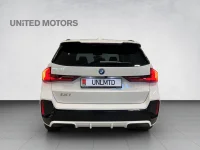 BMW iX1 - 225kW thumbnail