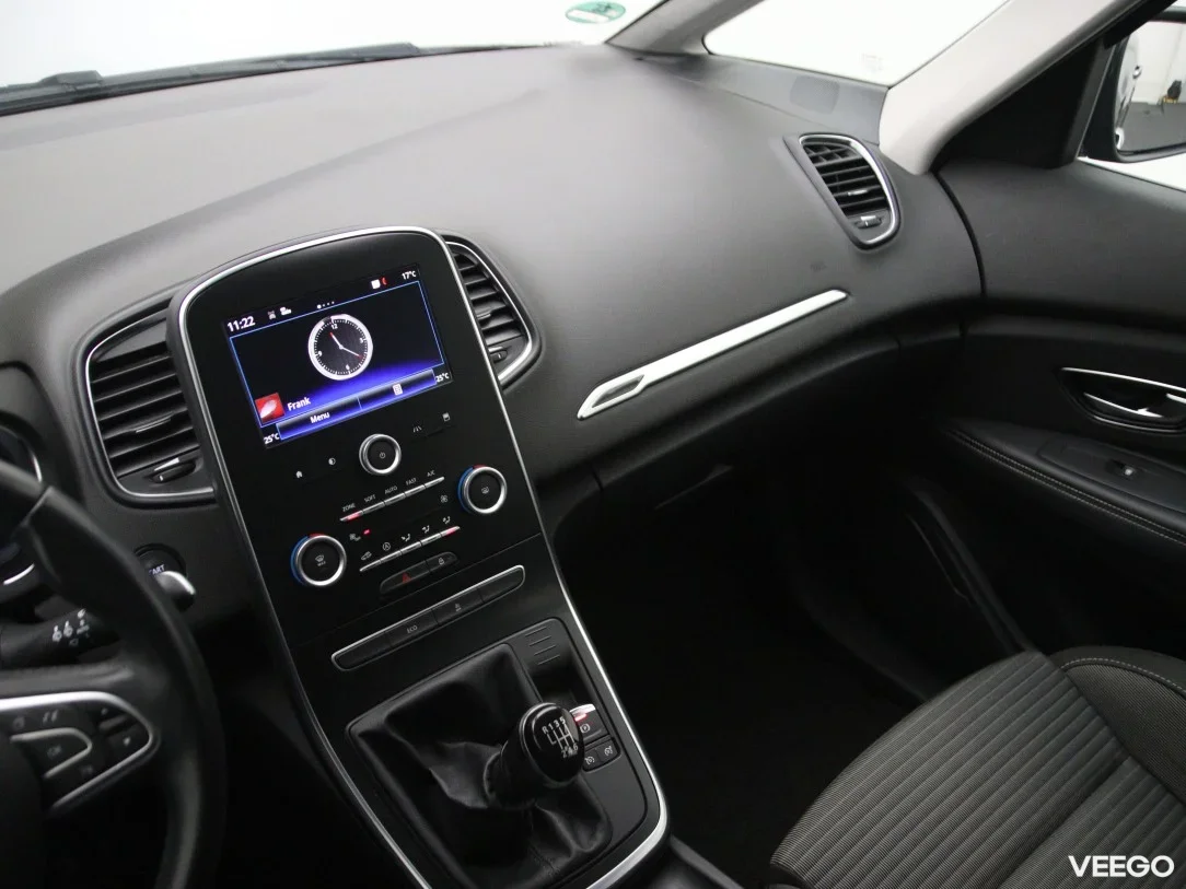 Renault Scenic 1.3 103kW