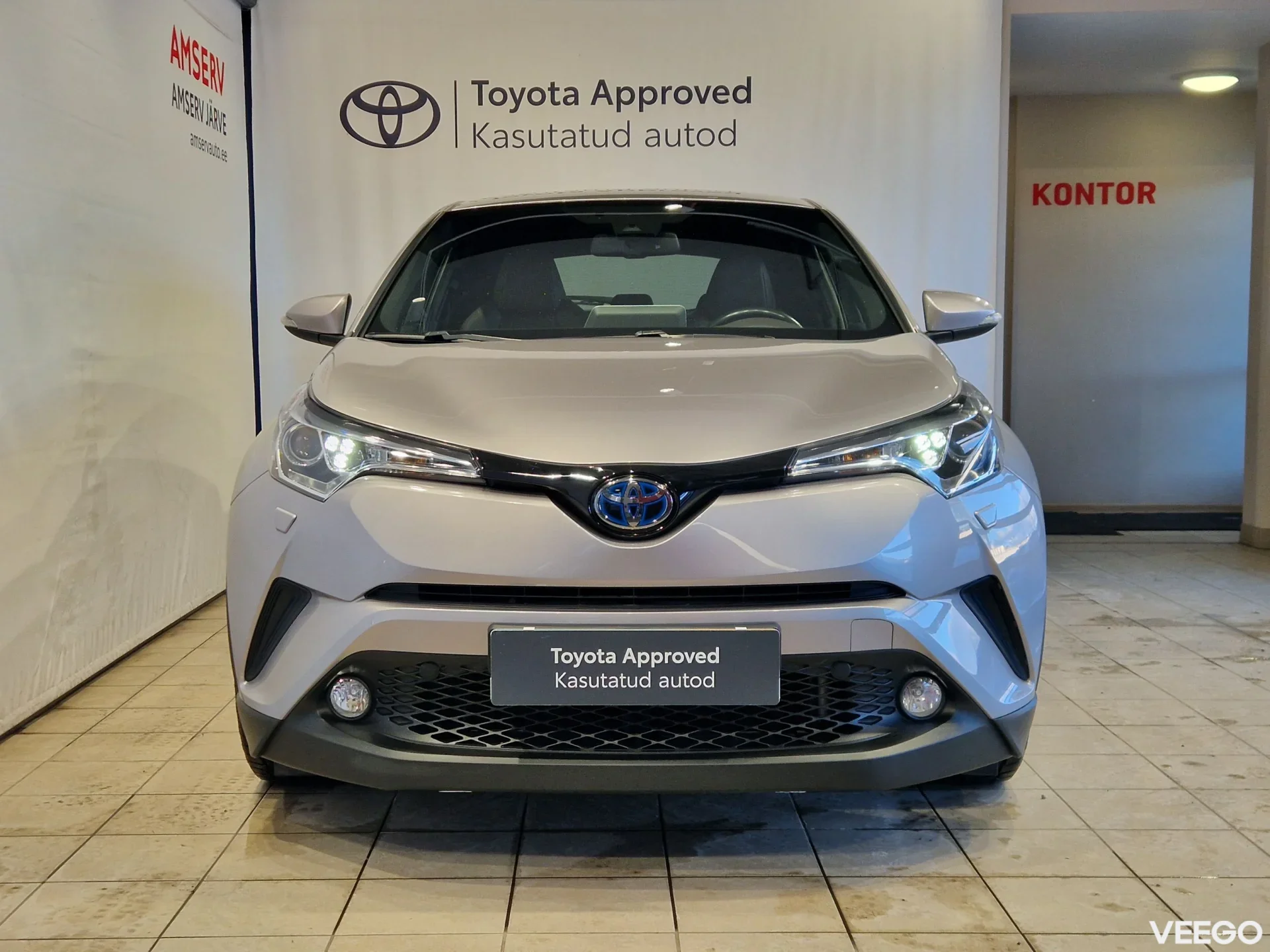 Toyota C-HR Luxury 1.8 72kW