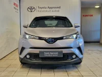 Toyota C-HR Luxury 1.8 72kW thumbnail