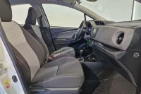 Toyota Yaris Active 1.5 54kW thumbnail