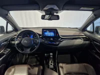 Toyota C-HR Luxury 1.8 72kW thumbnail