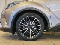 Toyota C-HR Luxury 1.8 72kW thumbnail