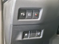 Toyota C-HR Luxury 1.8 72kW thumbnail