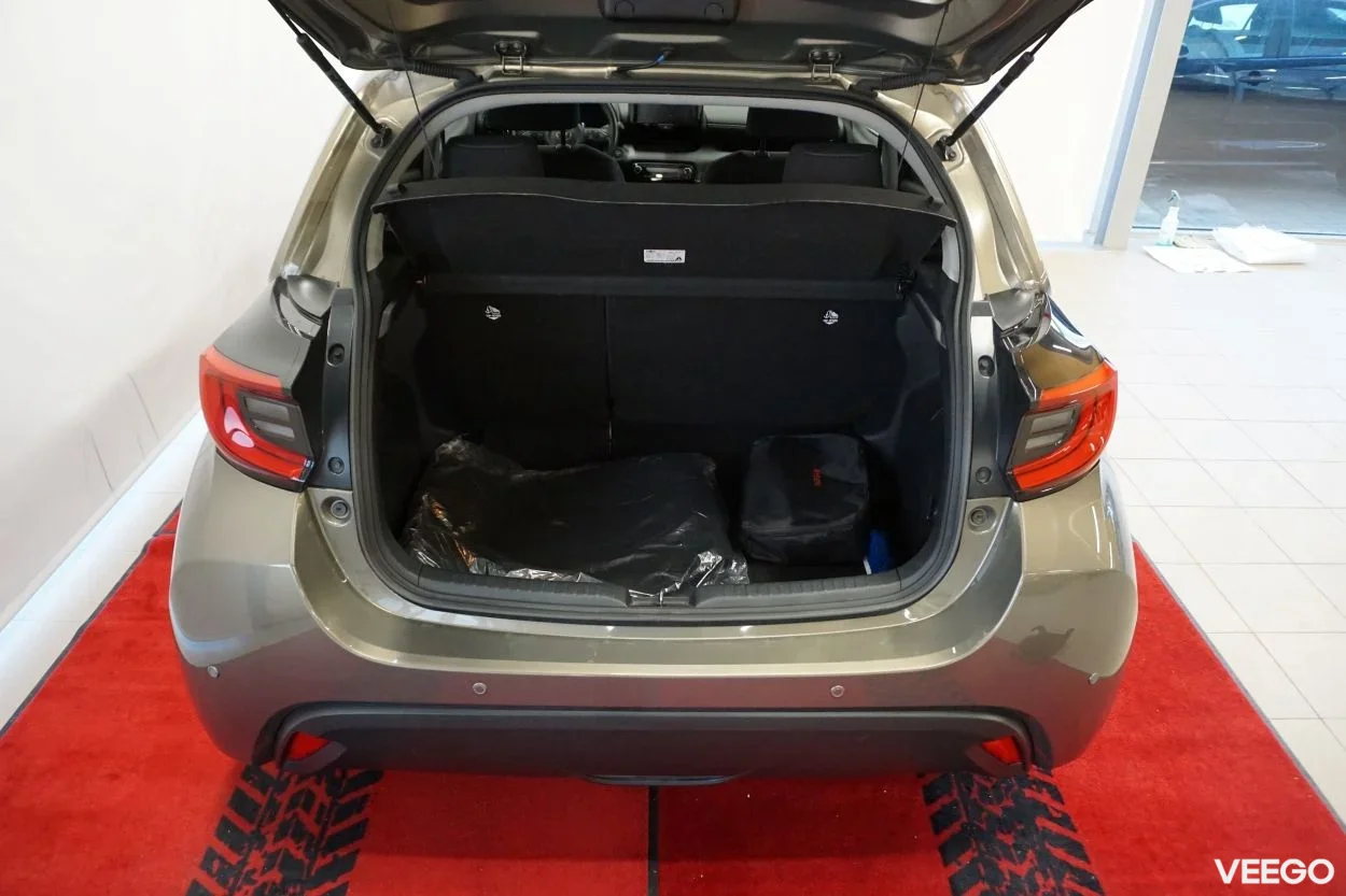 Toyota Yaris Active Plus 1.5 68kW