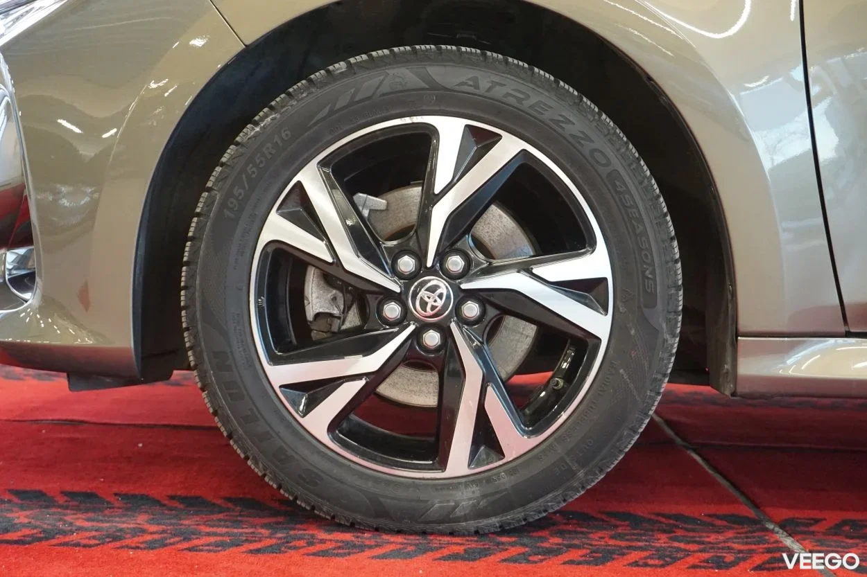 Toyota Yaris Active Plus 1.5 68kW