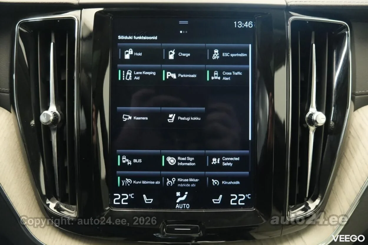 Volvo XC60 Twin Engine T8 Inscriprion AWD 2 223kW