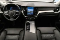 Volvo XC60 T6 Recharge AWD Plus Dark 2 293kW thumbnail