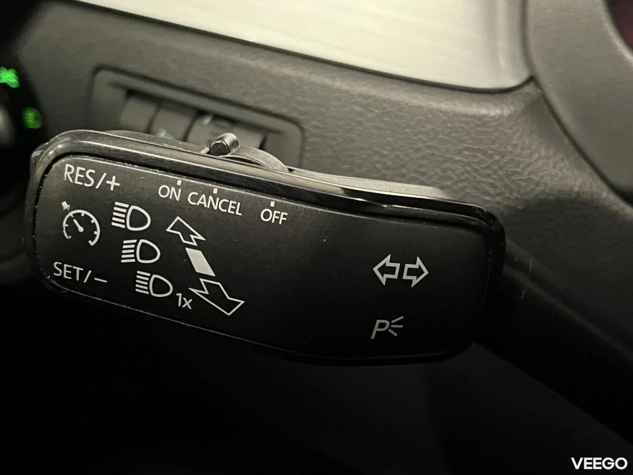 Skoda Rapid Sedan Ambition FL 1 81kW