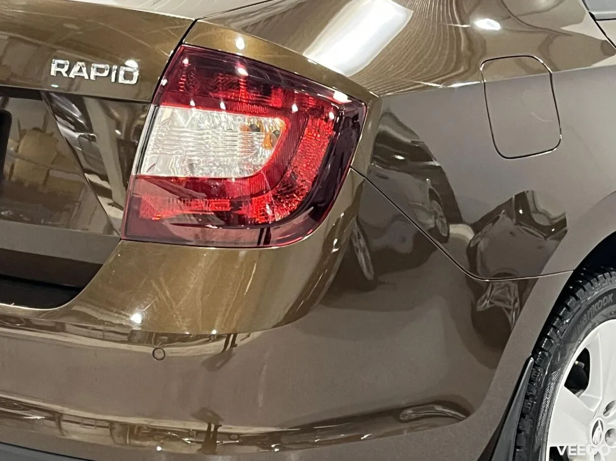 Skoda Rapid Sedan Ambition FL 1 81kW