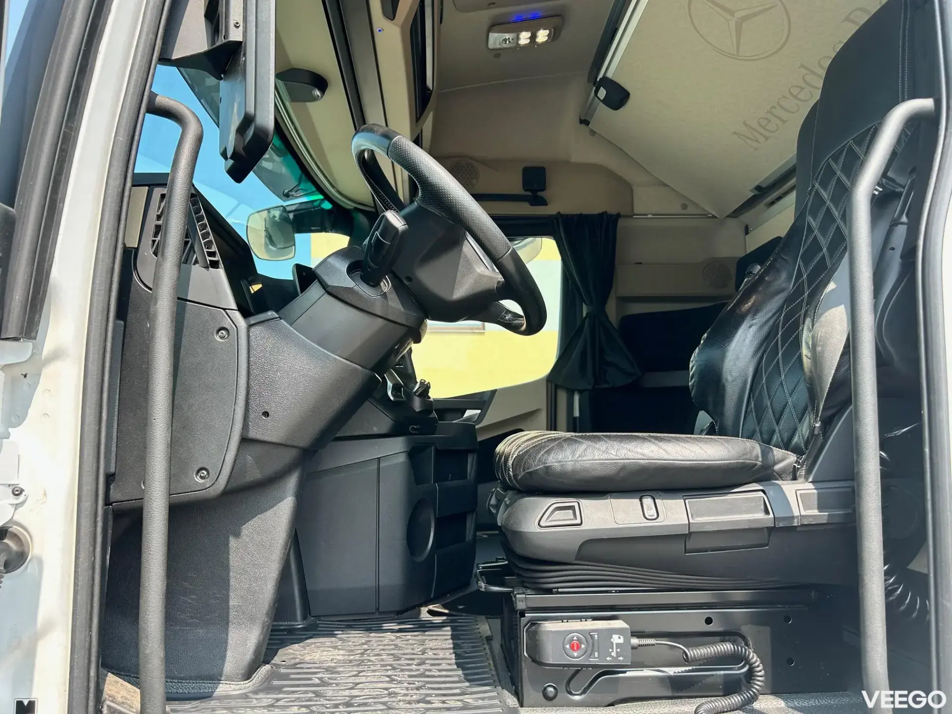 Mercedes-Benz Actros 4X4+2 HYDRODRIVE + RETARDER 390kW
