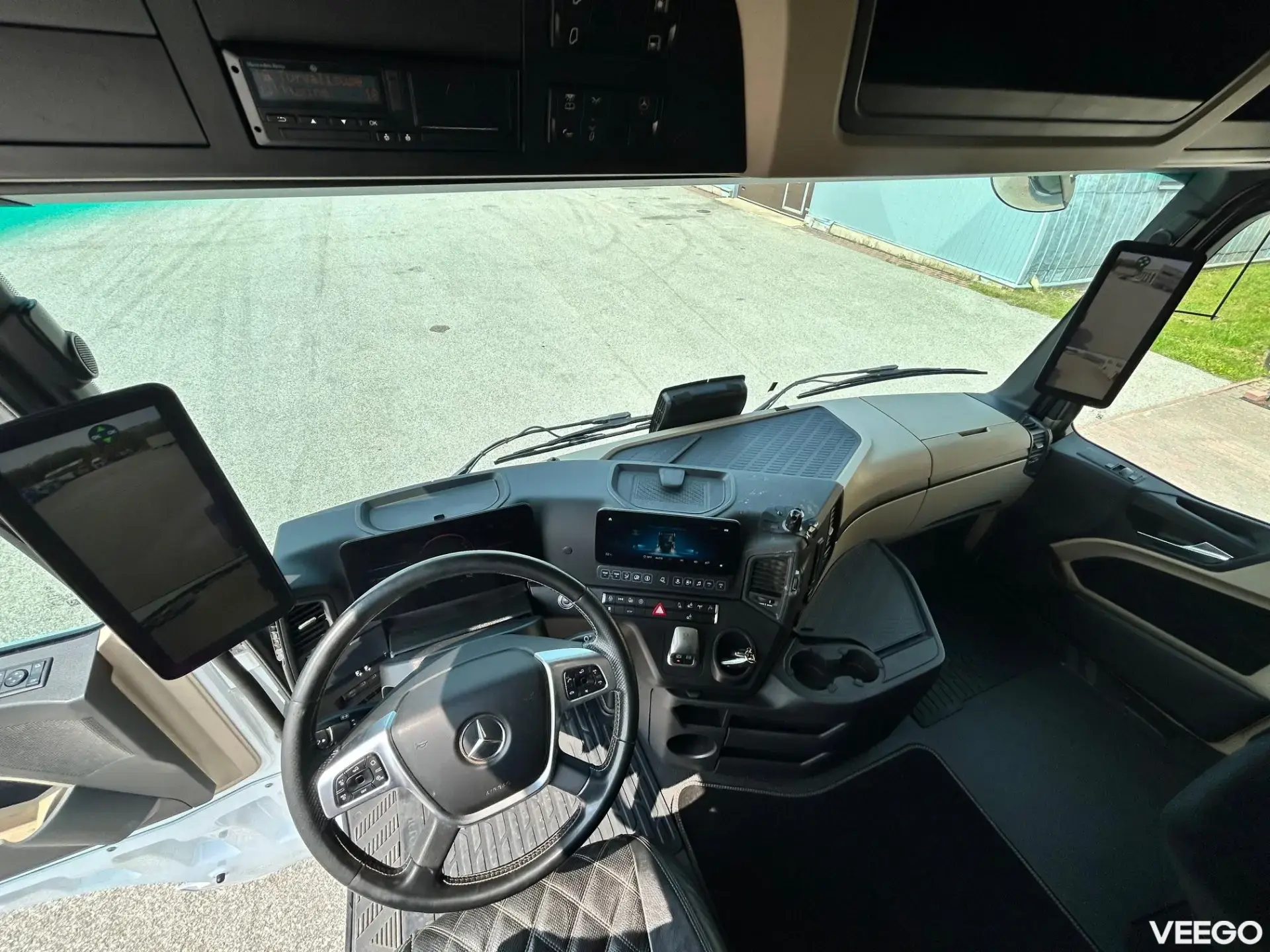 Mercedes-Benz Actros 4X4+2 HYDRODRIVE + RETARDER 390kW