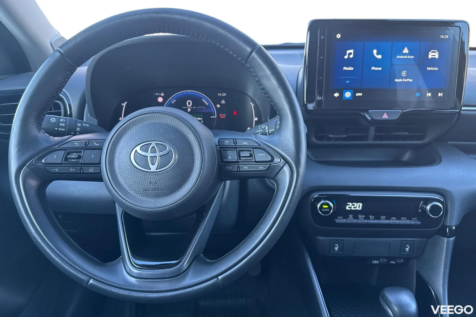 Toyota Yaris Active Plus 1.5 68kW