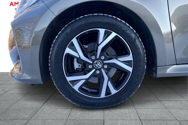 Image of Toyota Yaris Active Plus 1.5 68kW