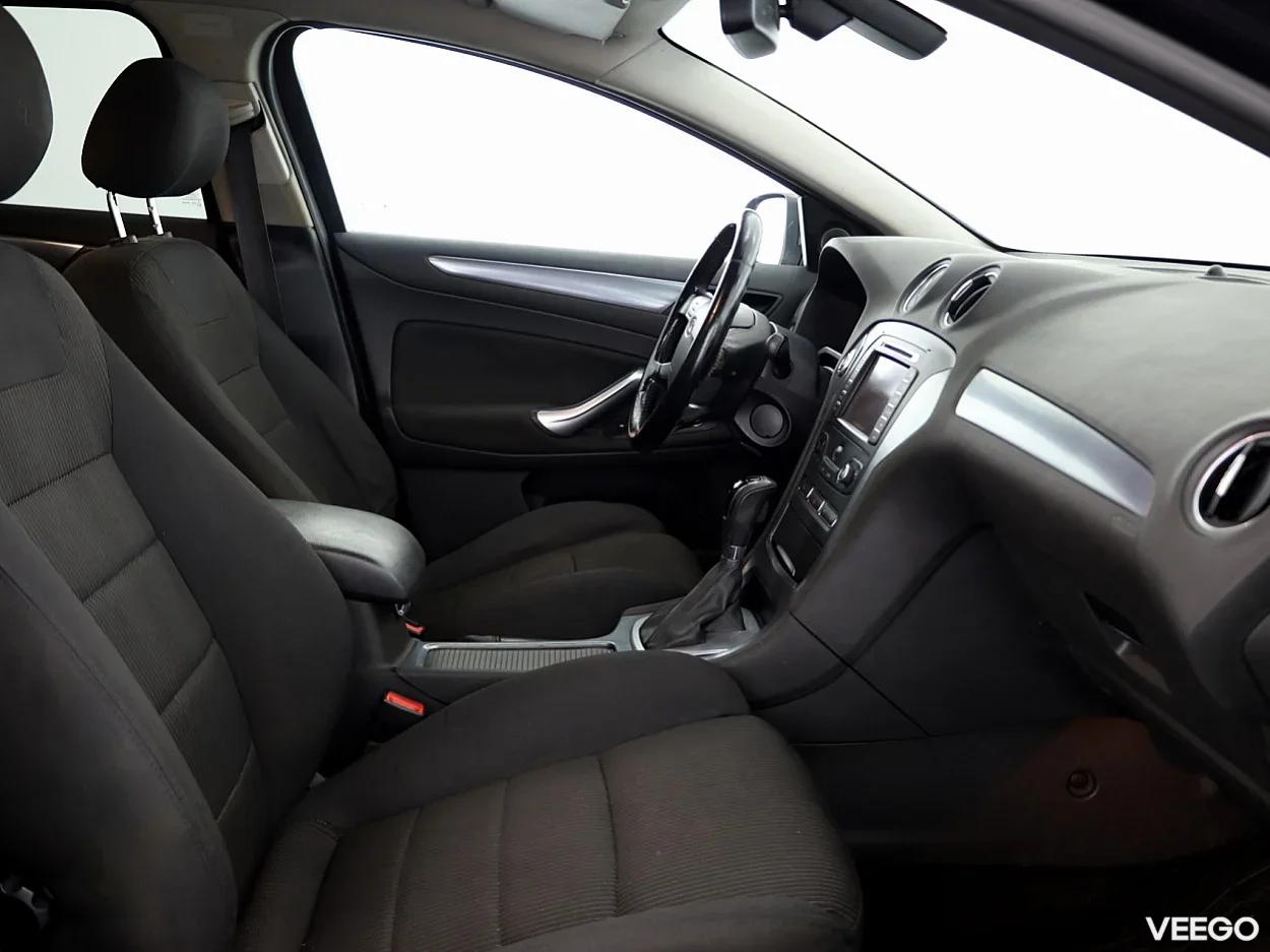 Ford Mondeo 2.2 147kW