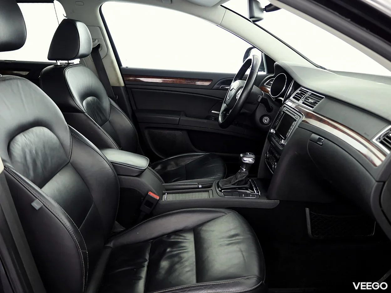 Skoda Superb 2.0 104kW