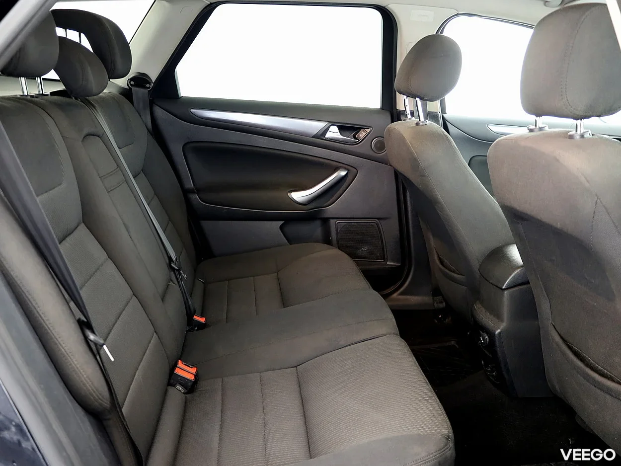 Ford Mondeo 2.2 147kW