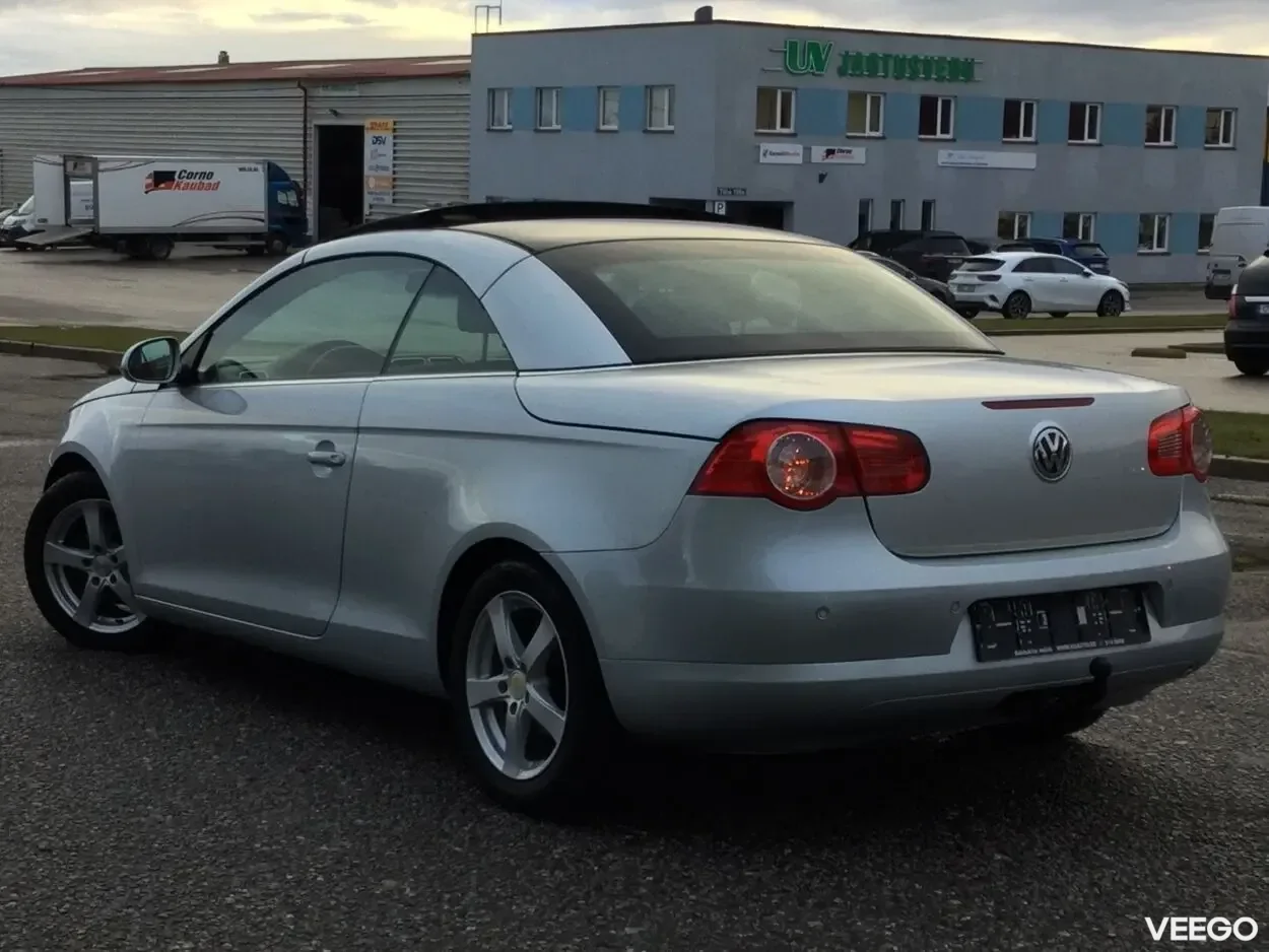 Volkswagen Eos Cabrio Comfortline 2 110kW