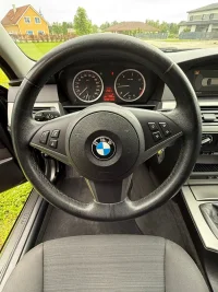 BMW 520 D Touring 2 120kW thumbnail