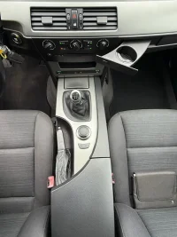 BMW 520 D Touring 2 120kW thumbnail