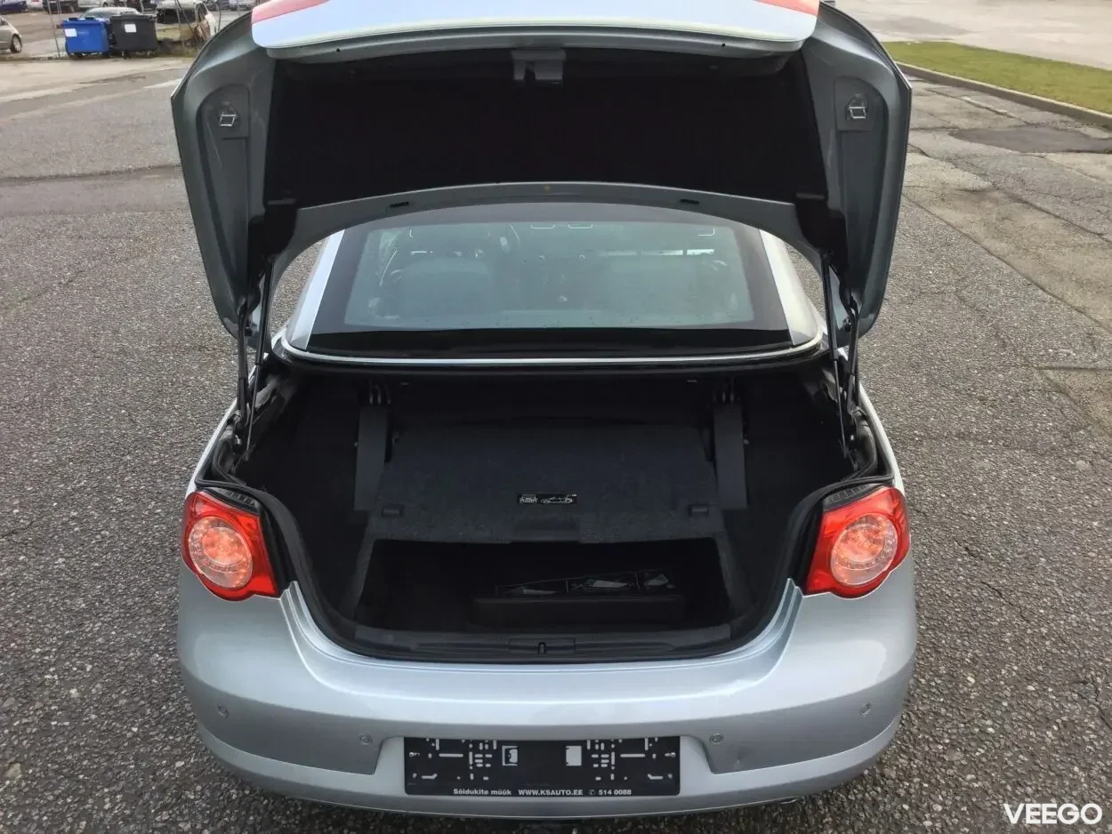 Volkswagen Eos Cabrio Comfortline 2 110kW