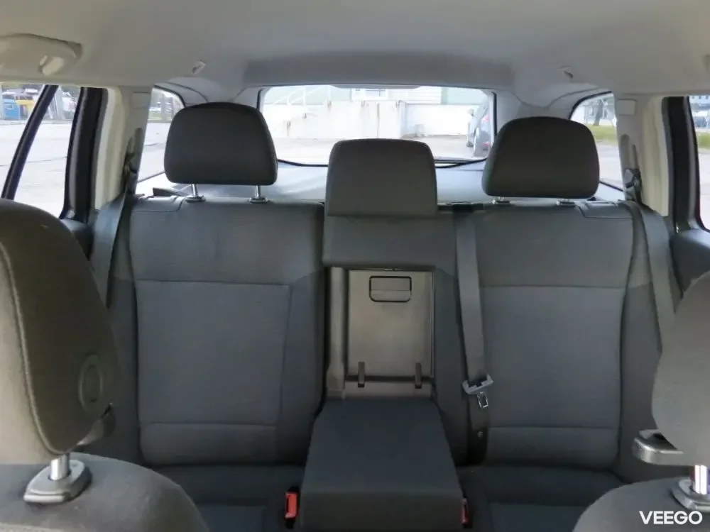 Opel Vectra Station Wagon Facelift 2.2 114kW