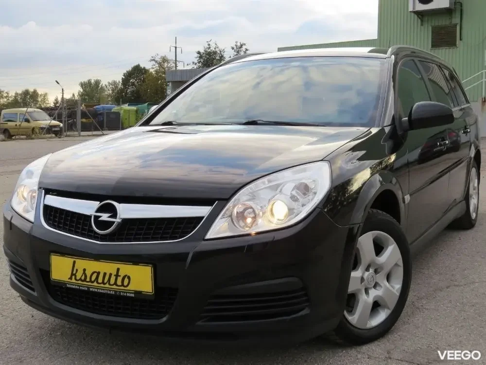 Opel Vectra Station Wagon Facelift 2.2 114kW