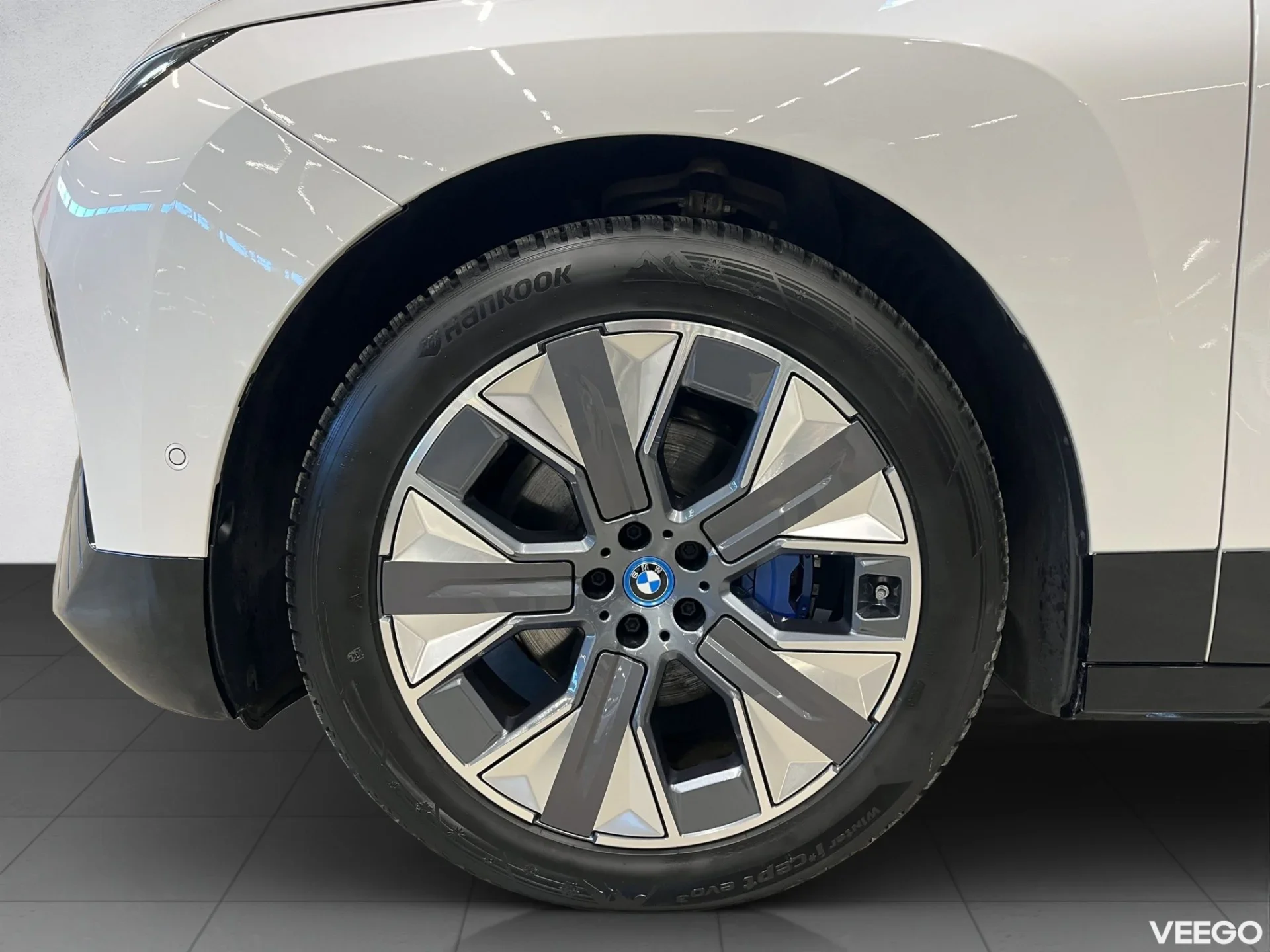 BMW iX Sportpakett 240kW