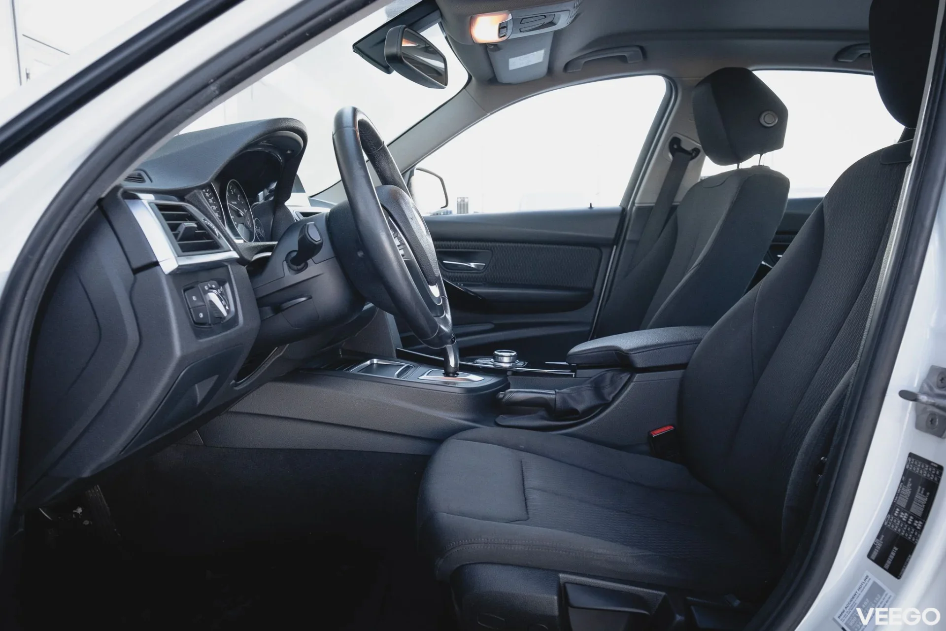 BMW 318 d LCi 2 110kW