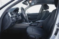 BMW 318 d LCi 2 110kW thumbnail