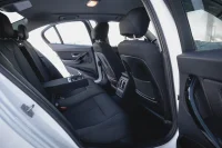 BMW 318 d LCi 2 110kW thumbnail