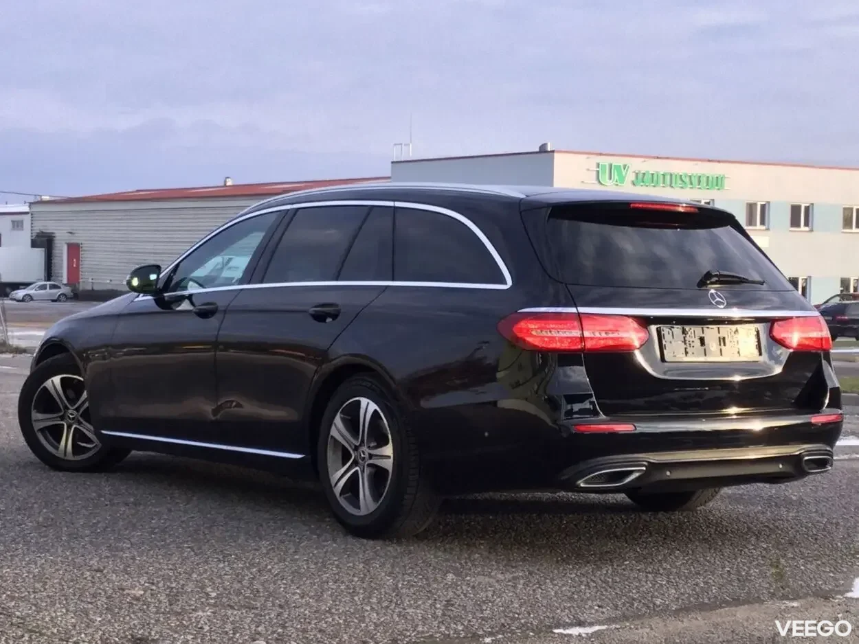 Mercedes-Benz E220 d Avangarde Facelift EU6 2 143kW