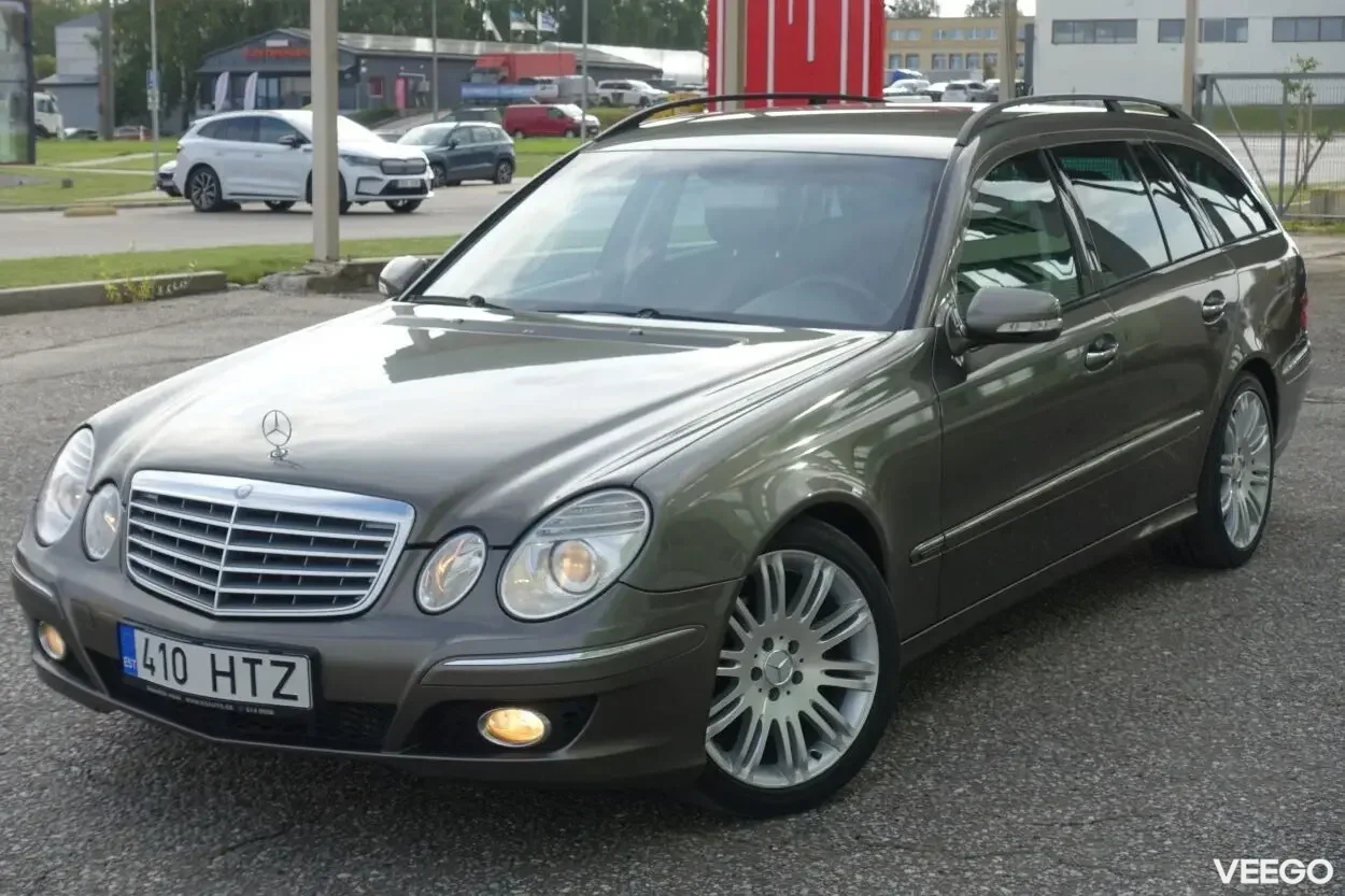 Mercedes-Benz E220 Elegance Facelift 2.1 125kW