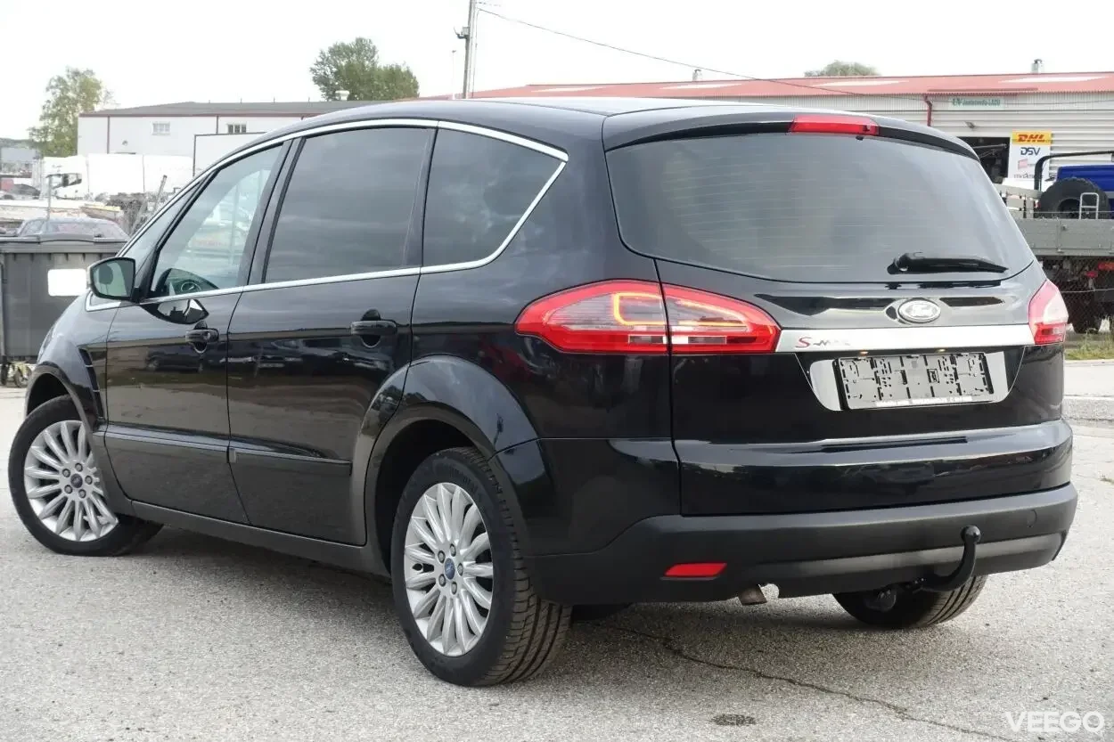 Ford S-MAX Titanium Facelift EU5 2 120kW