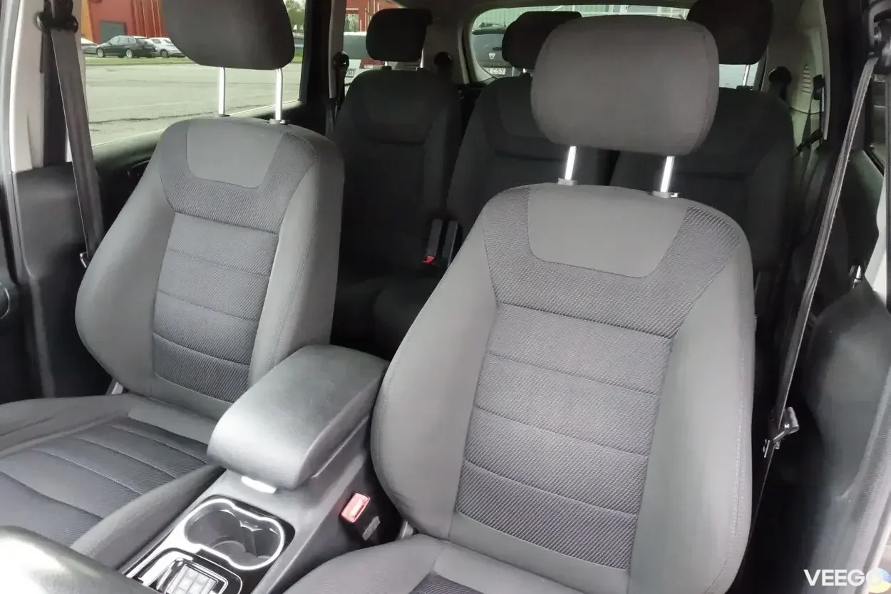 Ford S-MAX Titanium Facelift EU5 2 120kW