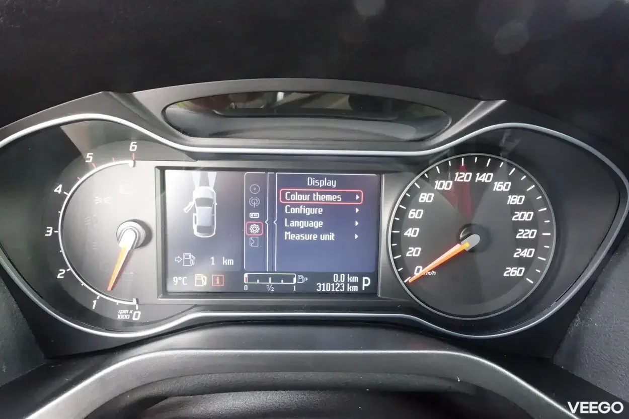 Ford S-MAX Titanium Facelift EU5 2 120kW