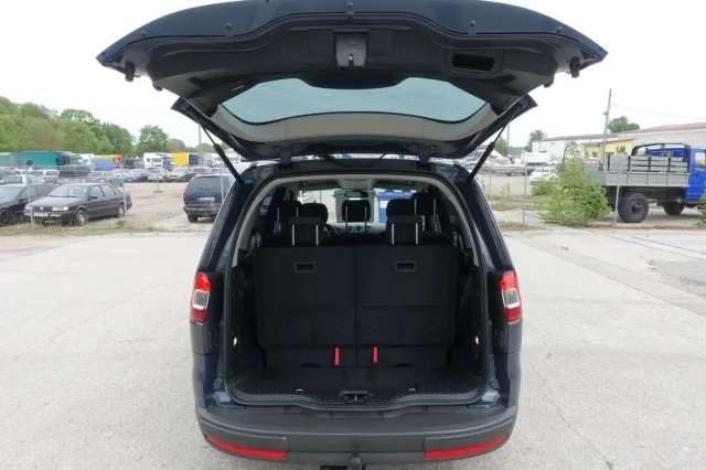 Image of Ford Galaxy Titanium EU5 2 120kW