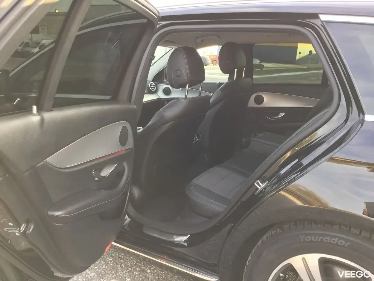 Mercedes-Benz E220 d Avangarde Facelift EU6 2 143kW