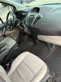 Ford Tourneo Custom Long Limited Edition 8k 2.2 114kW thumbnail