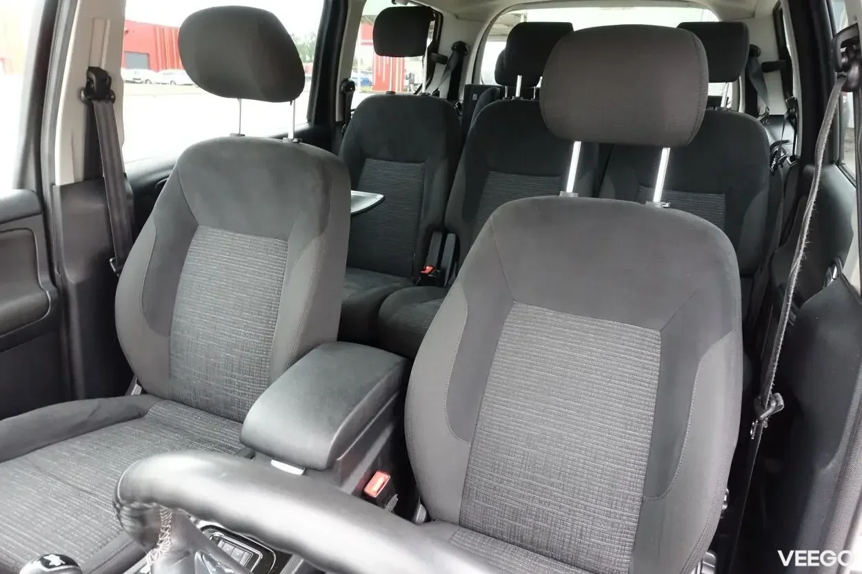 Ford Galaxy Titanium EU5 2 120kW