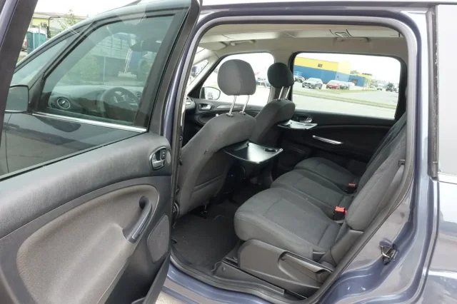 Image of Ford Galaxy Titanium EU5 2 120kW