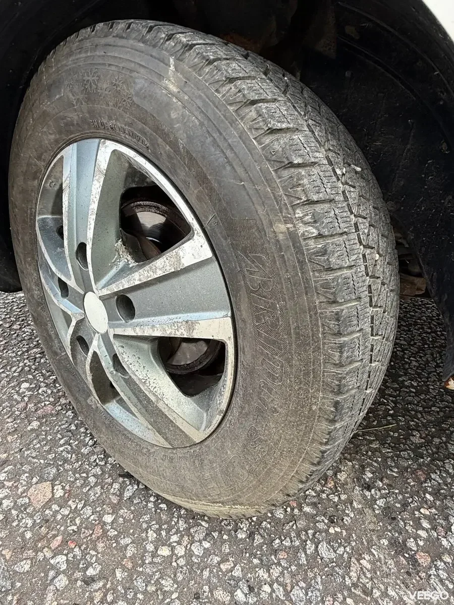 Ford Tourneo Custom Long Limited Edition 8k 2.2 114kW