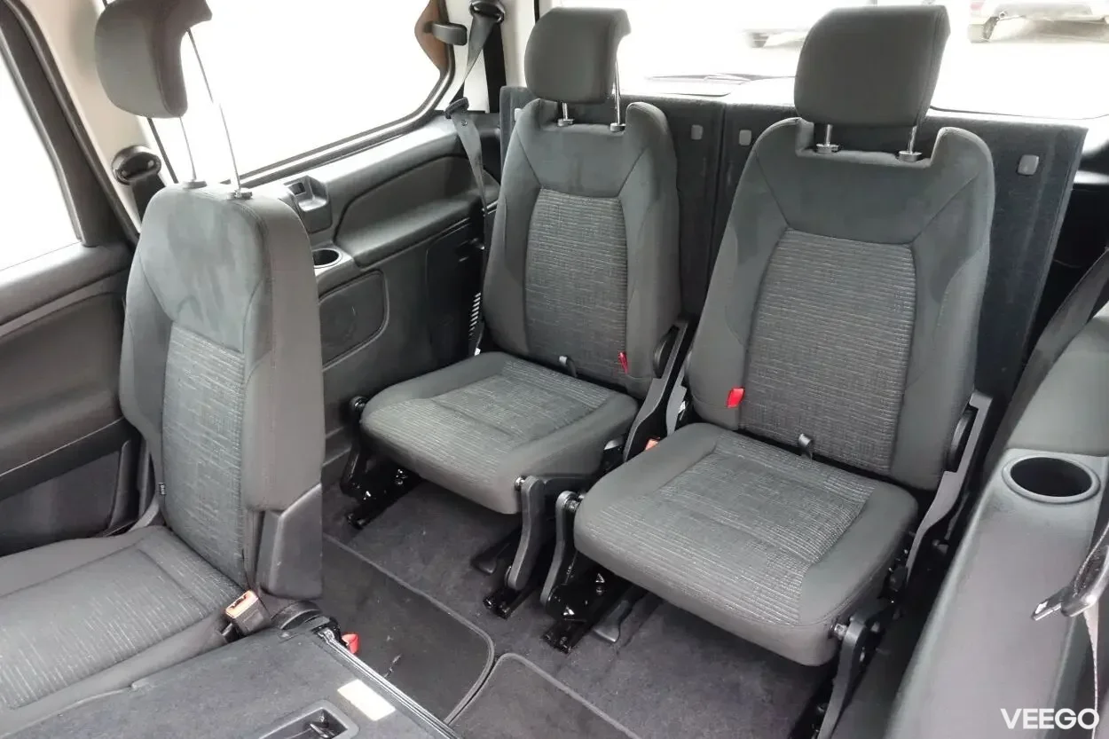 Ford Galaxy Titanium EU5 2 120kW
