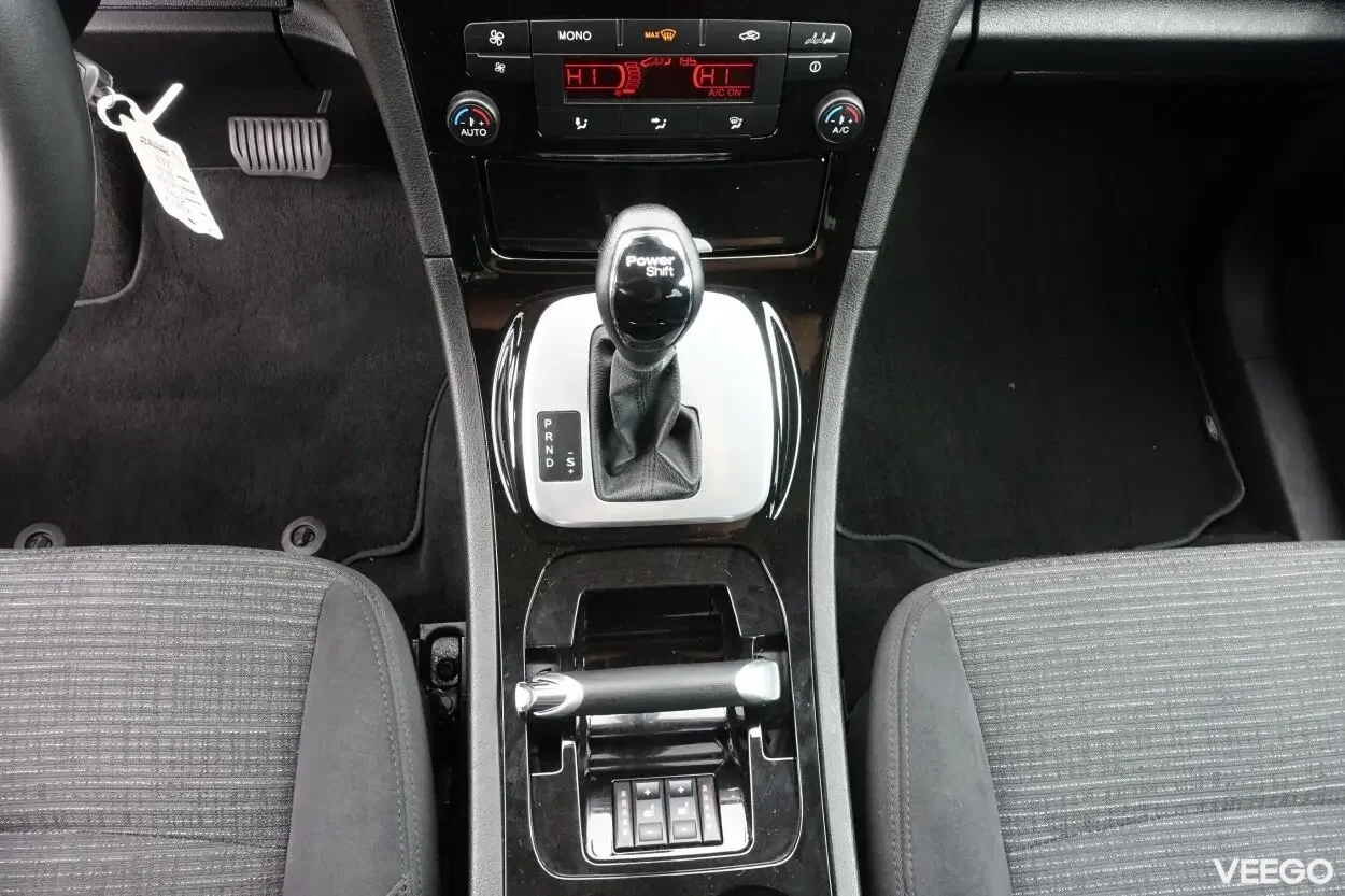Ford Galaxy Titanium EU5 2 120kW