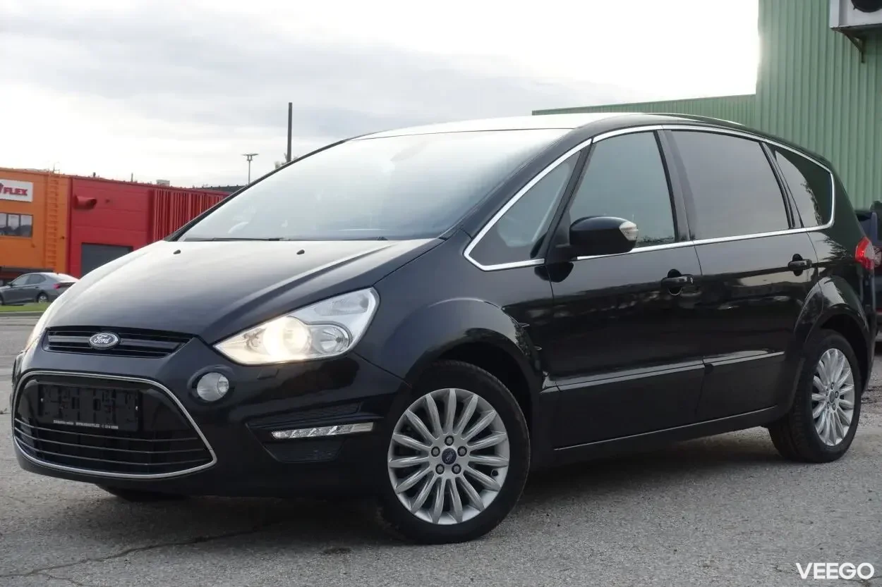 Ford S-MAX Titanium Facelift EU5 2 120kW