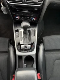 Audi A4 Avant S-Line EU5 3 150kW thumbnail