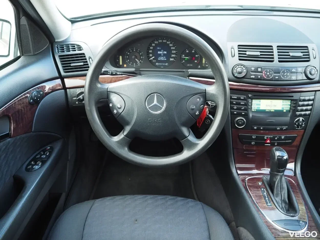 Mercedes-Benz E220 T Elegance 2.1 110kW