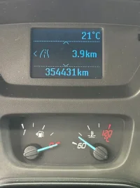 Ford Tourneo Custom Long Limited Edition 8k 2.2 114kW thumbnail